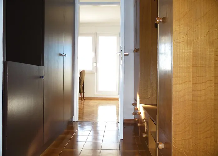 Eurit Apartment Shown In Detail
